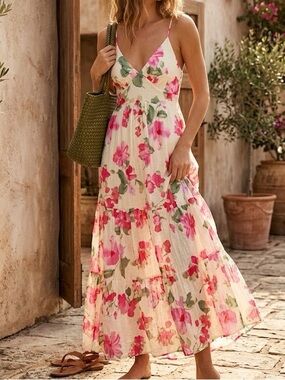 Boutique Floral V-Neck Maxi Dress